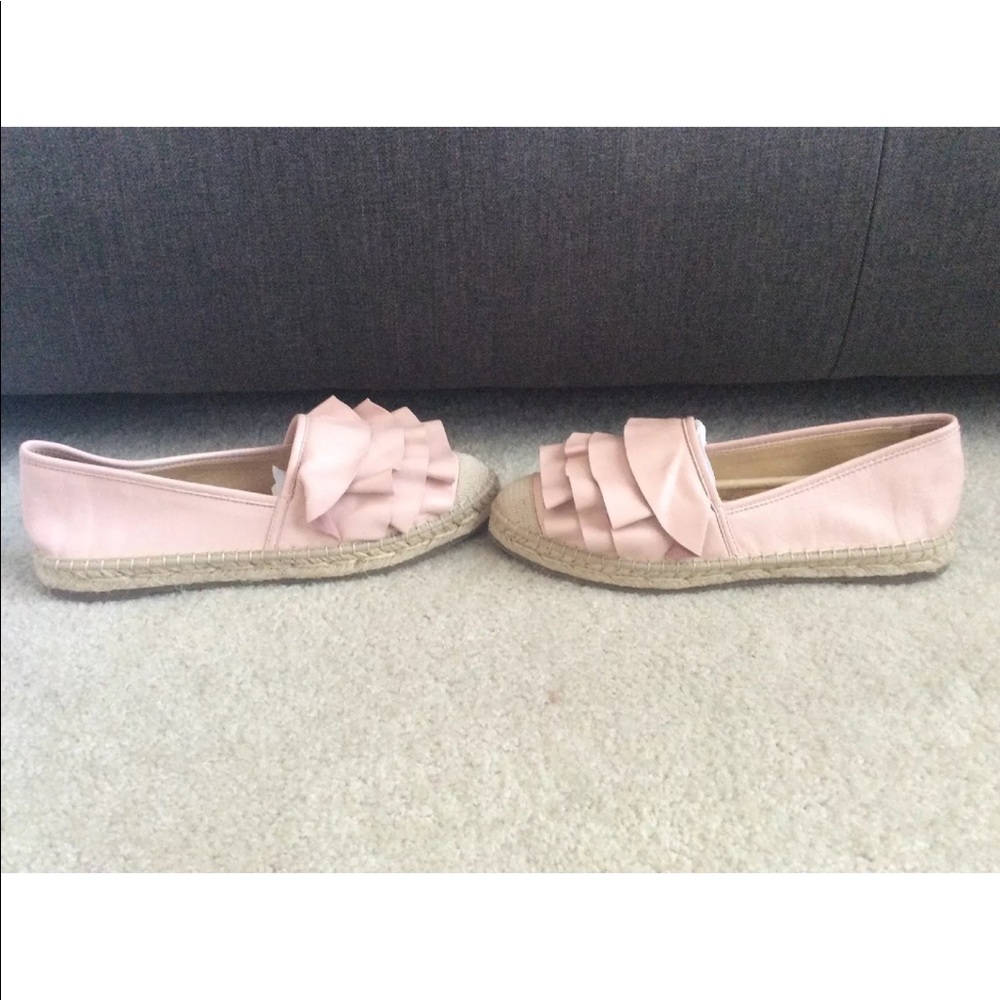 Neiman Marcus ruffle & leather Espadrilles - Picture 6 of 7